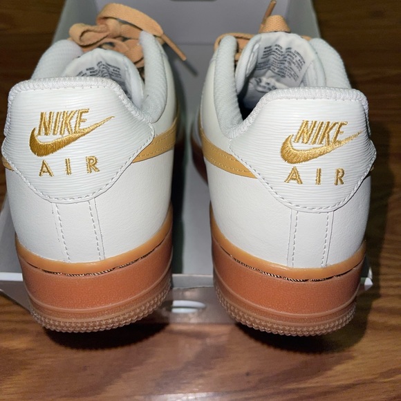 Airforce1 Nike - Picture 4 of 5